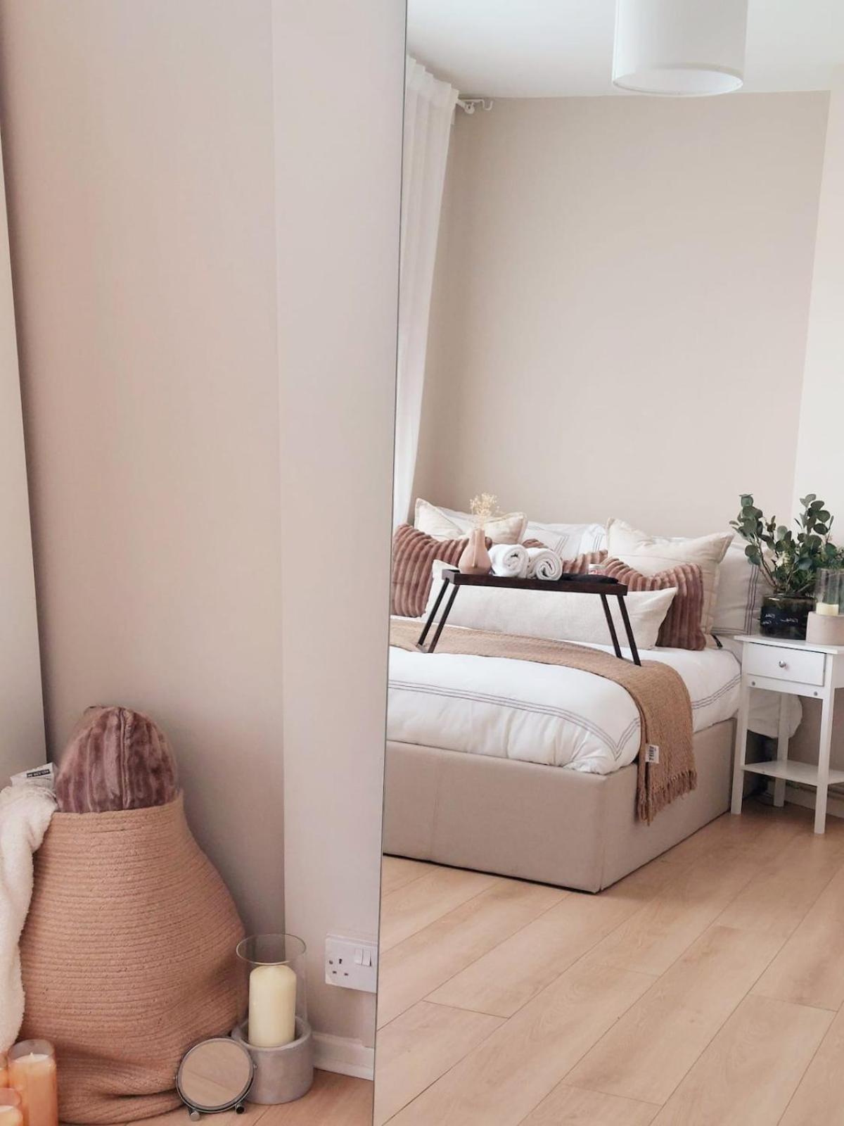 Light, Spacious Flat On Brixton Hill * Londra